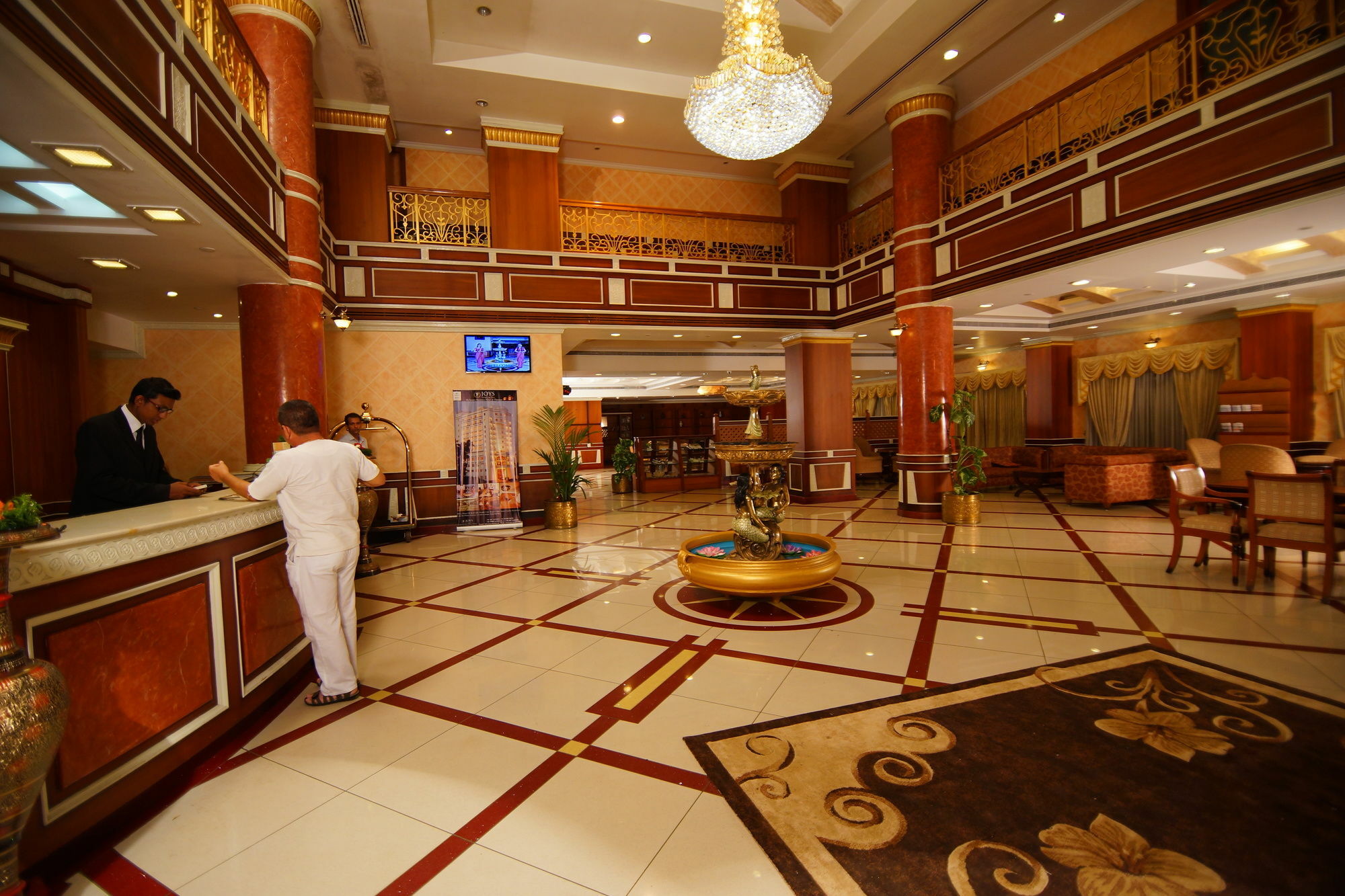 Joys Palace Hotel Thrissur Eksteriør bilde